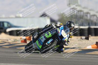 media/Oct-30-2025-Racers Edge (Thu) [[dabbdaf680]]/2-A Group/Session 2 (Turn 16)/